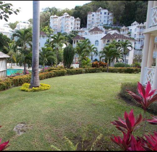 #D1 Castle Studio Wifi King Bed Ocho Rios Jamaica Eksteriør bilde